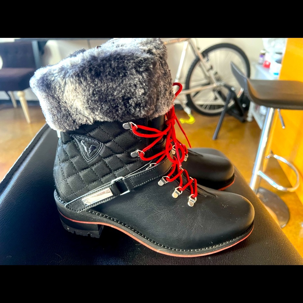 Black leather Rossignol Boot